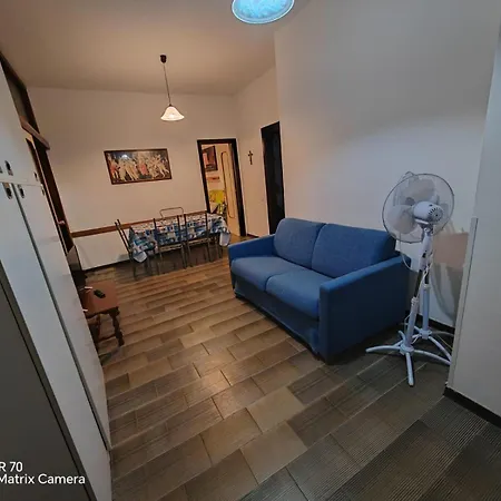 E09 - Trilocale Bolzano *